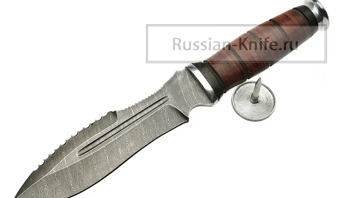 Нож Барс (дамасская сталь), кожа